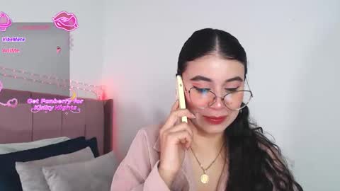 GabrielaRossa online show from December 17, 2025, 12:55 pm