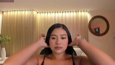 Gabriella Lee online show from May 19, 2026, 3:13 am