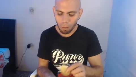 Snapshot of gabrielle_ramirez chatting on December 20, 2024, 4:42 am Gabriel online show from December 20, 2024, 4:42 am