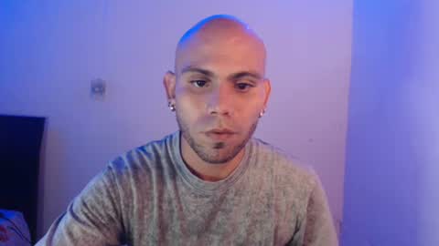 Snapshot of gabrielle_ramirez chatting on December 29, 2024, 12:30 am Gabriel online show from December 29, 2024, 12:30 am