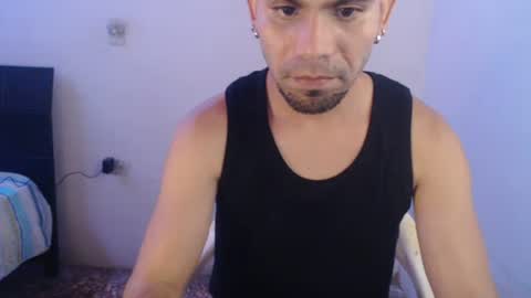 Snapshot of gabrielle_ramirez chatting on January 3, 2025, 12:33 am Gabriel online show from January 3, 2025, 12:33 am