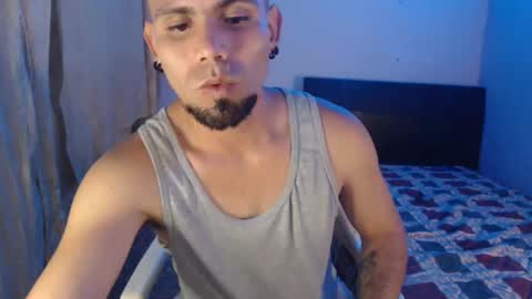 Snapshot of gabrielle_ramirez chatting on February 7, 2025, 10:20 pm Gabriel online show from February 7, 2025, 10:20 pm