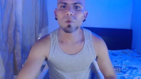 Snapshot of gabrielle_ramirez chatting on February 19, 2025, 9:47 pm Gabriel online show from February 19, 2025, 9:47 pm