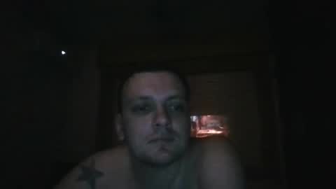 gabrielluzardi2019 online show from April 7, 2026, 3:51 am