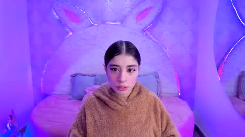 Gaby online show from February 17, 2026, 7:53 pm