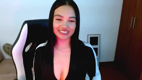 Snapshot of gaby_saikozz chatting on September 26, 2025, 8:24 pm My name is Gabriela.. nice to meet you thumbs up please its very important to me online show from September 26, 2025, 8:24 pm