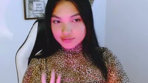 Snapshot of gaby_saikozz chatting on November 10, 2025, 6:23 am My name is Gabriela.. nice to meet you thumbs up please its very important to me online show from November 10, 2025, 6:23 am