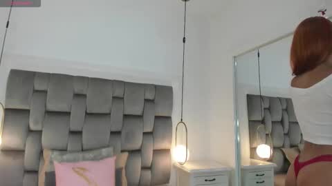 GABRIELA  online show from December 1, 2025, 11:37 am