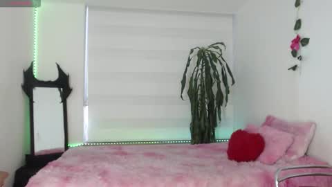 Gaby online show from October 30, 2025, 10:10 pm