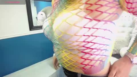 gabriela online show from February 11, 2025, 4:56 pm