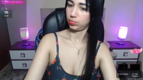 Snapshot of gabyy_cute_ chatting on November 27, 2025, 8:49 am GABYlIndependent model online show from November 27, 2025, 8:49 am