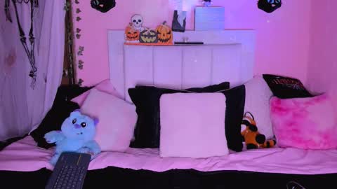 Snapshot of gabyye_capprins chatting on October 25, 2025, 12:29 am gabyye capprins online show from October 25, 2025, 12:29 am