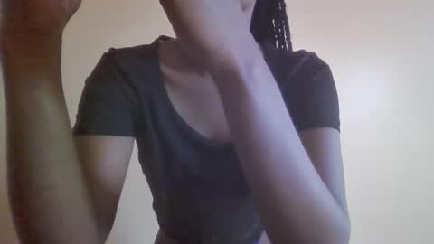 Snapshot of gada_charm chatting on March 1, 2025, 12:56 pm Gada online show from March 1, 2025, 12:56 pm