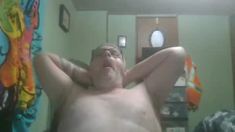 Snapshot of gadude45 chatting on March 6, 2026, 4:20 am gadude45 online show from March 6, 2026, 4:20 am