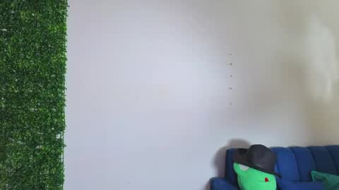 Snapshot of gael_david chatting on June 3, 2026, 2:33 pm Gael online show from June 3, 2026, 2:33 pm
