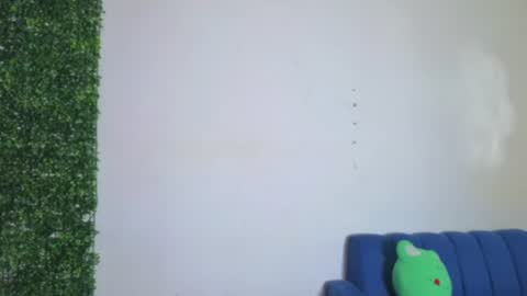 Snapshot of gael_david chatting on June 18, 2026, 9:14 am Gael online show from June 18, 2026, 9:14 am