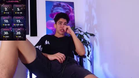 Snapshot of gael_moon chatting on February 12, 2026, 3:34 am Gael Moon online show from February 12, 2026, 3:34 am