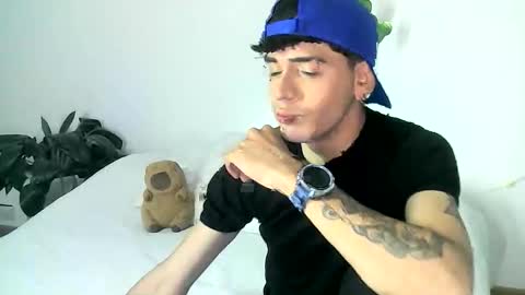 Snapshot of gaelgarcia07 chatting on February 5, 2026, 3:33 am Gael Garca online show from February 5, 2026, 3:33 am