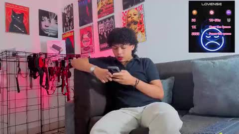 Gael Conner online show from October 15, 2025, 1:50 am