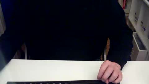 Snapshot of gagjno chatting on February 1, 2026, 3:32 pm gagjno online show from February 1, 2026, 3:32 pm