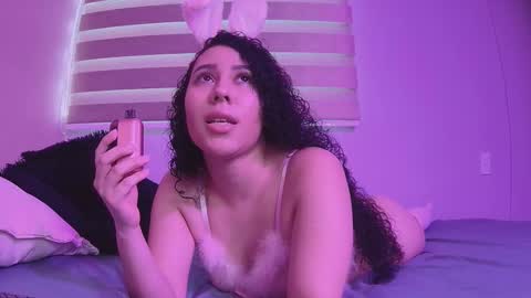 Snapshot of gaia_sweet_ chatting on October 3, 2025, 9:56 pm gaia_sweet_ online show from October 3, 2025, 9:56 pm