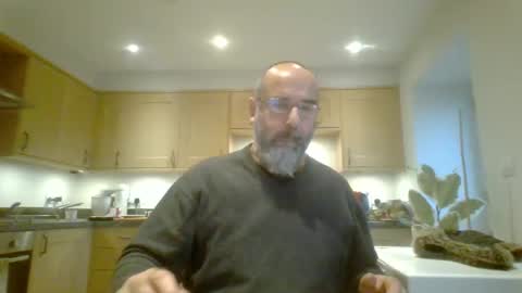 Snapshot of galacx chatting on December 6, 2024, 1:33 pm galacx online show from December 6, 2024, 1:33 pm