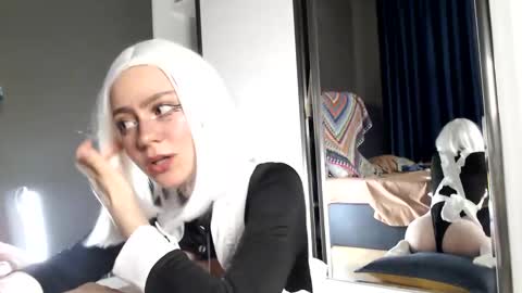 My name Lou 3 online show from December 17, 2024, 3:28 pm