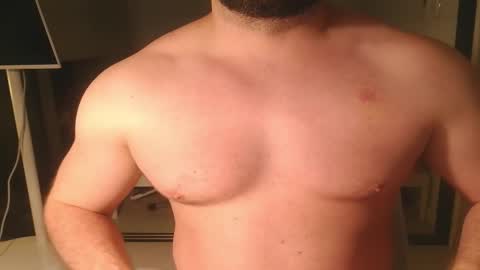 Snapshot of gargiullo123 chatting on September 25, 2025, 11:14 am HORNY med student online show from September 25, 2025, 11:14 am