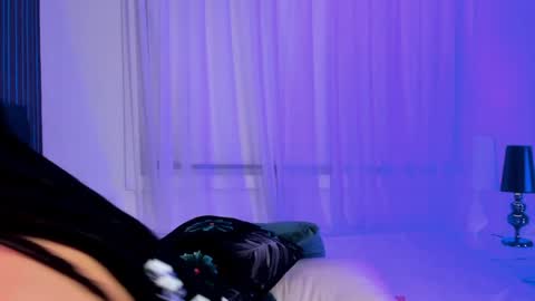 garnet  online show from January 20, 2025, 7:36 am