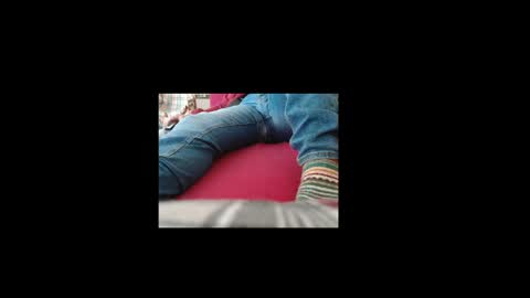 gary1111111 online show from April 4, 2026, 5:49 am