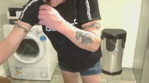 Gaz online show from January 14, 2026, 7:52 pm