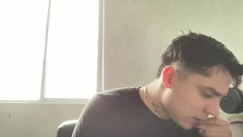 garypinepineapple online show from April 22, 2026, 6:53 pm