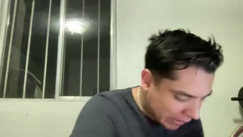 garypinepineapple online show from April 29, 2026, 3:32 am