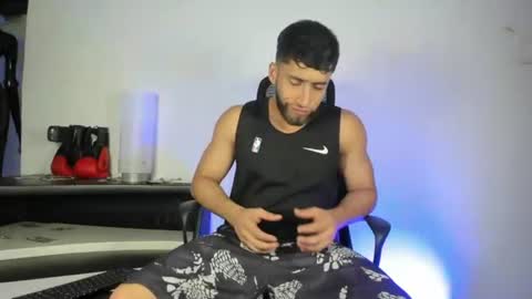 Snapshot of gato_pascal chatting on July 7, 2026, 8:24 pm Gato online show from July 7, 2026, 8:24 pm