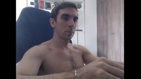 gatosarado23 online show from December 8, 2024, 1:25 pm