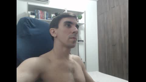 gatosarado23 online show from December 16, 2024, 5:43 pm