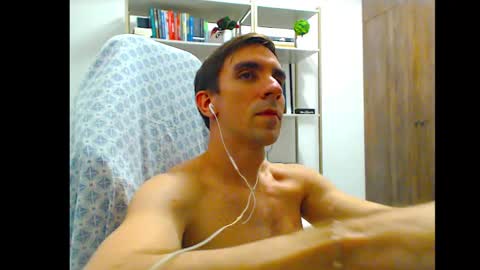 gatosarado23 online show from March 7, 2025, 2:15 am