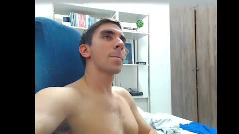 gatosarado23 online show from September 13, 2025, 4:56 am