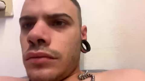 Snapshot of gayboyx1312 chatting on November 3, 2025, 3:57 pm gayboyx1312 online show from November 3, 2025, 3:57 pm