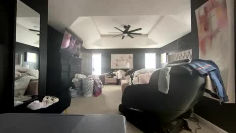 GayTomP402 online show from February 24, 2026, 5:44 pm