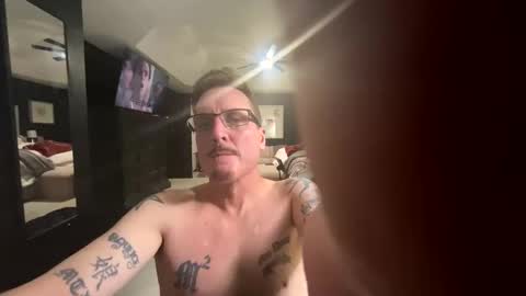 GayTomP402 online show from March 4, 2026, 11:38 am