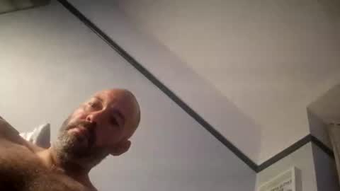 Snapshot of gazg1984 chatting on July 10, 2026, 1:32 am gazg1984 online show from July 10, 2026, 1:32 am