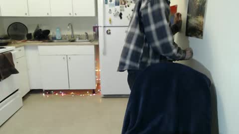 G online show from January 1, 2025, 3:03 pm