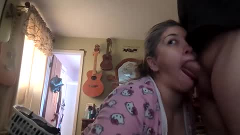 Snapshot of geeznutsizonyrchyn chatting on December 13, 2024, 8:15 pm Geeznutsizonyrchyn online show from December 13, 2024, 8:15 pm