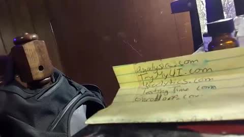 Snapshot of geeznutsizonyrchyn chatting on September 18, 2025, 2:19 pm Geeznutsizonyrchyn online show from September 18, 2025, 2:19 pm