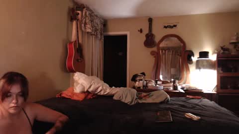 Snapshot of geeznutsizonyrchyn chatting on October 2, 2025, 11:28 am Geeznutsizonyrchyn online show from October 2, 2025, 11:28 am