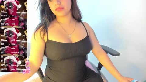 Snapshot of gemenis_dy_ chatting on December 9, 2024, 4:58 pm Geminis online show from December 9, 2024, 4:58 pm