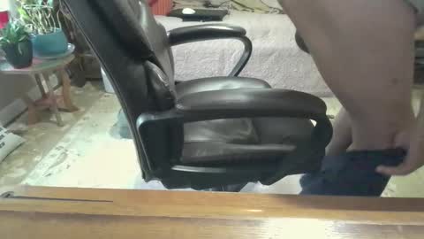 Snapshot of geminiguy1954 chatting on December 3, 2025, 9:24 pm geminiguy1954 online show from December 3, 2025, 9:24 pm