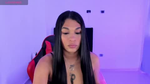 Snapshot of gemma_rose_ chatting on April 14, 2026, 9:21 pm online show from April 14, 2026, 9:21 pm