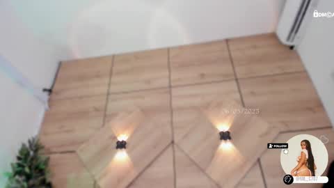 Snapshot of gemmacarter_ chatting on March 7, 2025, 1:42 am online show from March 7, 2025, 1:42 am